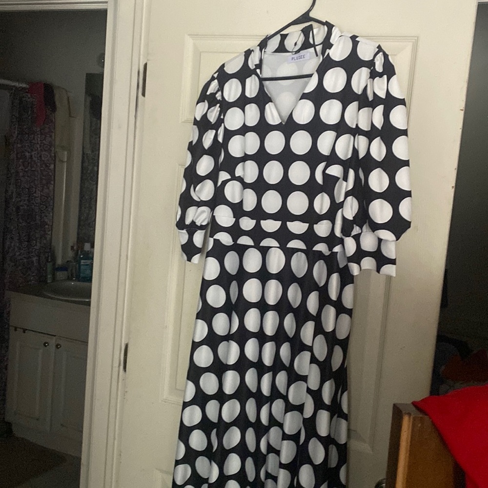 Women’s  polkadot dress